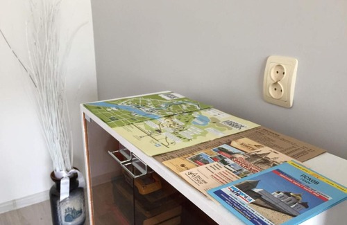 Pskov Apartment | Guest Rated 10/10: Апартаменты на Гражданской with Hot Tub