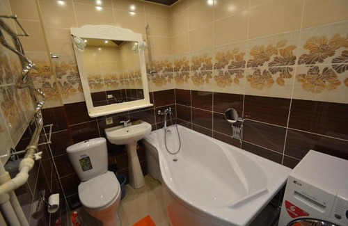 Apatity Apartment | Cozy Apartments at Lenina 16 with Breakfast Included