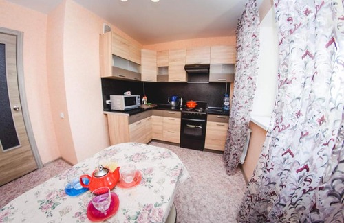 Voronezh Apartment | Unbeatable Stay at Apartments on Moskovsky Prospekt 124