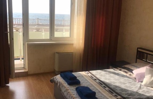 Gelendzhik Apartment | Scenic Apartments on the Embankment with Oceanfront Views