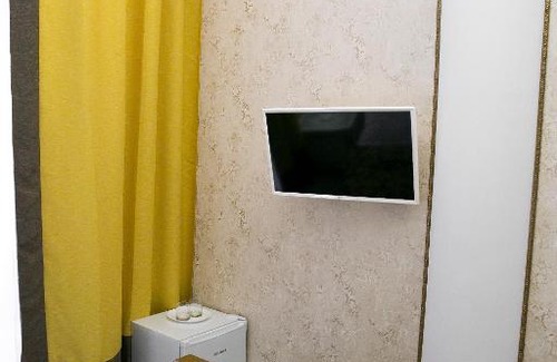 Sochi City Centre Apartment | Cozy Oceanfront Apartments at Навигинская 3 - Rated 9/10