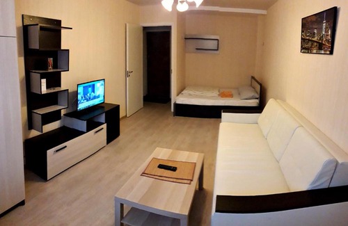 Saratov Apartment | Pet-Friendly Apartments on Nekrasova with Hot Tub Access