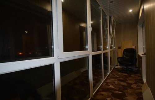 Apatity Apartment | Discover Comfort at Апартаменты на победы 21 - Rated 9/10