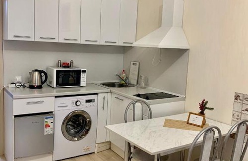 Zvezdnoe Apartment | Pet-Friendly Apartments at Pulkovsky with 9/10 Guest Rating