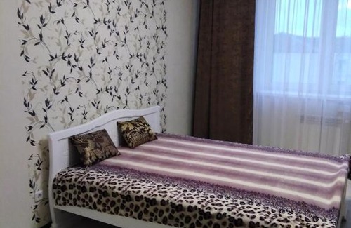 Oryol Apartment | Accessible Apartments on Revolution: Top-Rated Stays Await