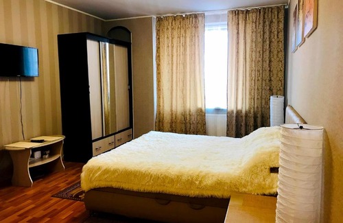 Municipal Okrug 65 Apartment | Elegant Apartments on Yakhternaya with Oceanfront Views