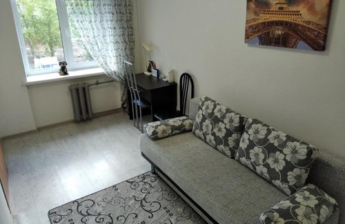 Magnitogorsk Apartment | Top-Rated Apartments on Karl Marx Avenue for Your Stay
