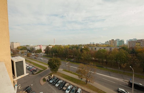 Frunzensky District Apartment | Top-Rated Притыцкого Apartments with Hot Tub Access