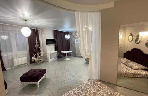 Omsk Apartment | Exceptional Stay at СноваДома: Pet-Friendly Apartments
