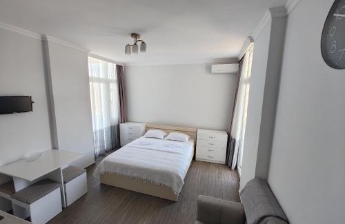 Makhinjauri Apartment | Sea and Mountain View Apartments for Unforgettable Stays