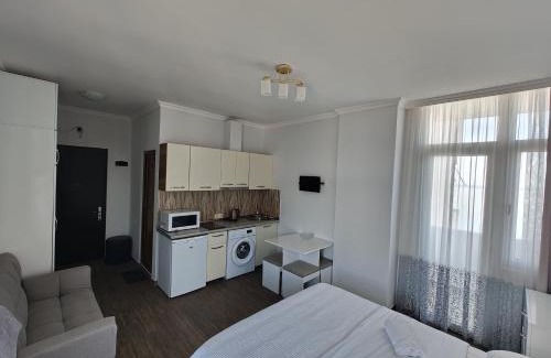 Makhinjauri Apartment | Sea and Mountain View Apartments for Unforgettable Stays