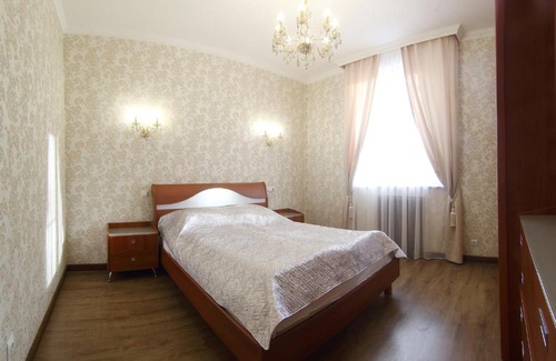 Veliky Novgorod Apartment | Explore Апартаменты у Кремлевского парка: Breakfast Included