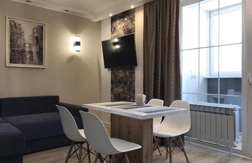 Patrusheva Apartment | Exceptional Stay at Кристалла Апартаменты на Менделеева