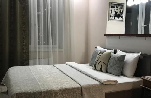 Patrusheva Apartment | Guest Rated 10/10: Апартаменты у Кристалла Awaits You