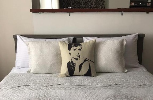 Patrusheva Apartment | Guest Rated 10/10: Апартаменты у Кристалла Awaits You
