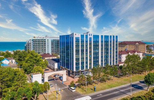 Anapa Apartment | Inviting Oceanfront Apartments at Grand Hotel Sapphire