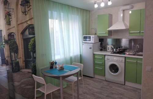 Leninskiy rayon Apartment | Explore Центр Apartments Near Площадь 1905 Года - Rated 10/10