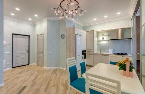 Gelendzhik Apartment | Cozy Черноморский-2 Apartments with Hot Tub in Крымская