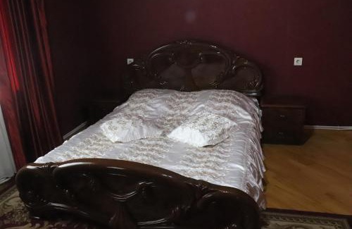 Arabkir Apartment | Spacious 100m² Apartments in Central Yerevan - Guest Rated 9.1