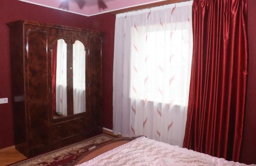 Arabkir Apartment | Spacious 100m² Apartments in Central Yerevan - Guest Rated 9.1