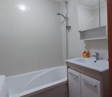 Aktobe Apartment | Central Actobe Apartments - Family-Friendly Stay with Top Rating