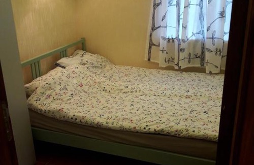 Sinyovo Apartment | Pet-Friendly Apartments with Hot Tub and Breakfast Options