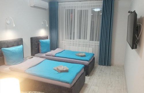 Uzhhorod Apartment | Family-Friendly Weekend Inn: Cozy Stays Await You!