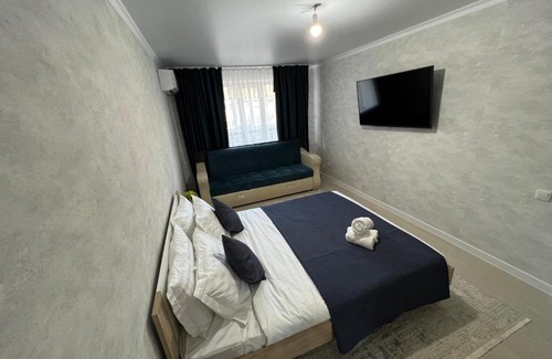 Aktobe Apartment | Family-Friendly White Apartments in Aktobe with Top Ratings