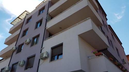 Sandanski Apartment | Budget-Friendly Stay at Апартамент Амбра