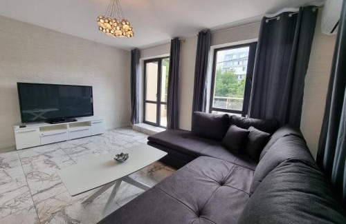Sliven Apartment | Discover Comfort at Апартаменты Амая - Pet & Child Friendly