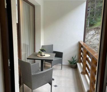 Velingrad Apartment | Guest Rated 10/10: Апартамент ВАНЕСА with Family-Friendly Amenities