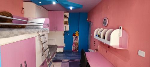 Varosha Apartment | Family-Friendly Stay at Apartment VISAI – Rated 9.7/10!