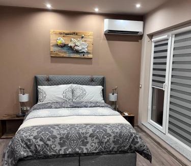 Varna Municipality Apartment | Top-Rated Апартамент Даная 3: Beachfront Family Getaway