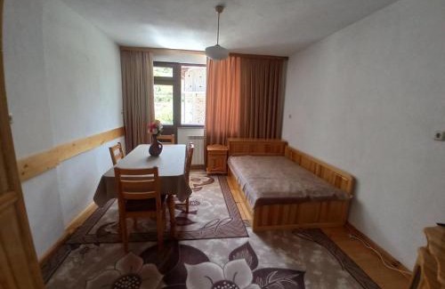 Devin Apartment | Top-Rated Апартамент ИВАНОВ with Family-Friendly Amenities