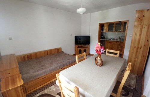 Devin Apartment | Top-Rated Апартамент ИВАНОВ with Family-Friendly Amenities
