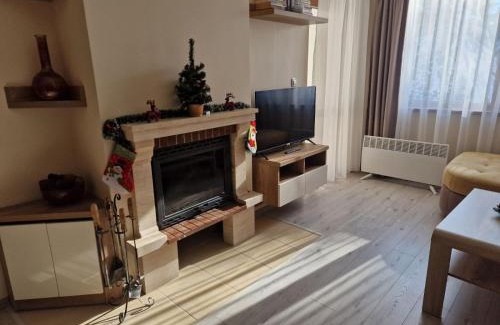 Pamporovo Apartment | Unforgettable Lake View Apartment at Villa Flora - 9.9/10 Rated
