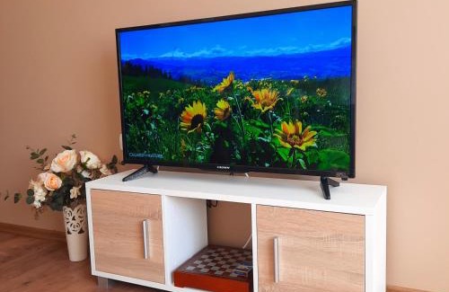 Chepelare Apartment | Cozy Apartment Lidia: Pet and Child Friendly Oasis