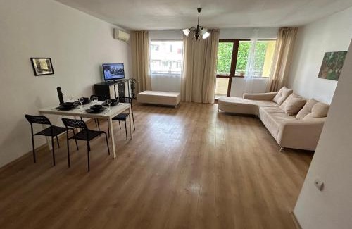 Kazanlak Apartment | Child-Friendly Retreat at Апартамент Маги - Rated 9.1/10