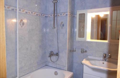 Vitosha District Apartment | Family-Friendly Apartment Mur with Hot Tub and High Ratings