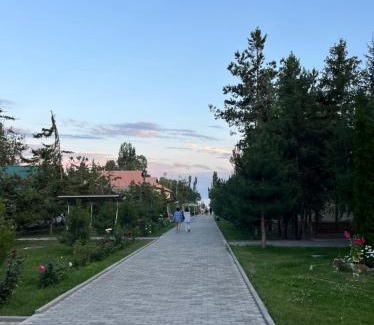 Cholpon-Ata Apartment | Unforgettable Apartment by Lake Issyk-Kul with Ocean View
