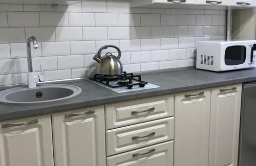 Shakhty Apartment | Pet-Friendly Apartment on Sovietskaya 219 - Rated 10/10