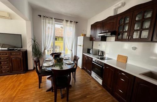 Varna City Centre Apartment | Experience Comfort at Апартамент Опера – Ideal City Center