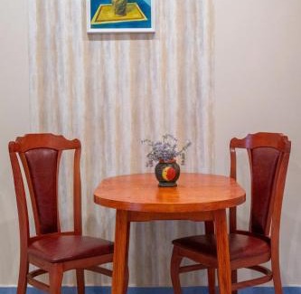 Gabrovo Apartment | Cozy Apartment Орловска - Family-Friendly Retreat