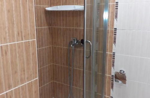 Chaika Apartment | Pet-Friendly Retreat at Апартамент Полюси 1 - Rated 9.8