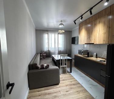 Tuzdybastau Apartment | Convenient Apartment Near the Airport for Families