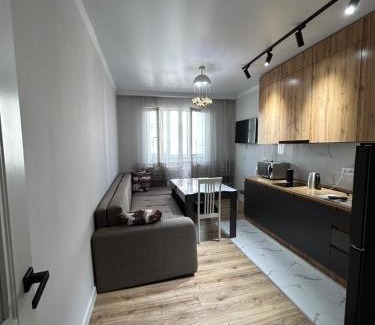 Tuzdybastau Apartment | Convenient Apartment Near the Airport for Families