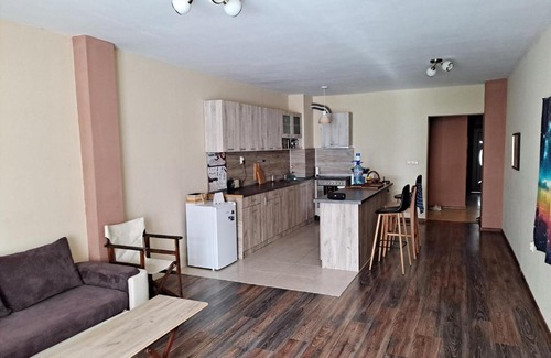 Sliven Apartment | Cozy Retreat at Апартамент Сините камъни - Rated 9/10!