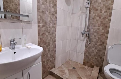 Sliven Apartment | Cozy Retreat at Апартамент Сините камъни - Rated 9/10!