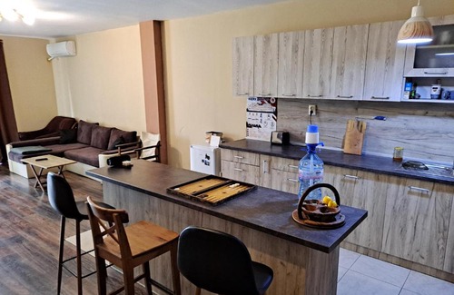 Sliven Apartment | Cozy Retreat at Апартамент Сините камъни - Rated 9/10!