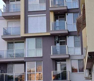 Hisarja Apartment | Family-Friendly Prestige Studio: Perfect for Your Getaway
